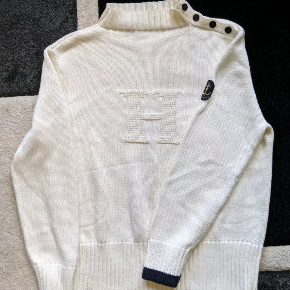 Vintage Tommy Hilfiger Sweater